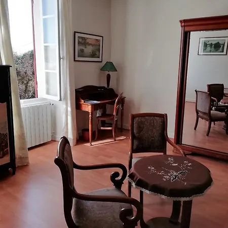 Domaine Des Tonneaux Jarnac-Champagne